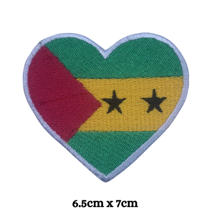 Country Heart Flag Patch – Embroidered Iron On / Sew On Heart Shaped National Flag Badge | All Countries Available | Jackets, Bags, Hats – Gift for Heritage, Travel & Flag Lovers (K-S)