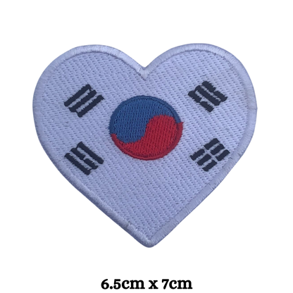 Country Heart Flag Patch – Embroidered Iron On / Sew On Heart Shaped National Flag Badge | All Countries Available | Jackets, Bags, Hats – Gift for Heritage, Travel & Flag Lovers (K-S)