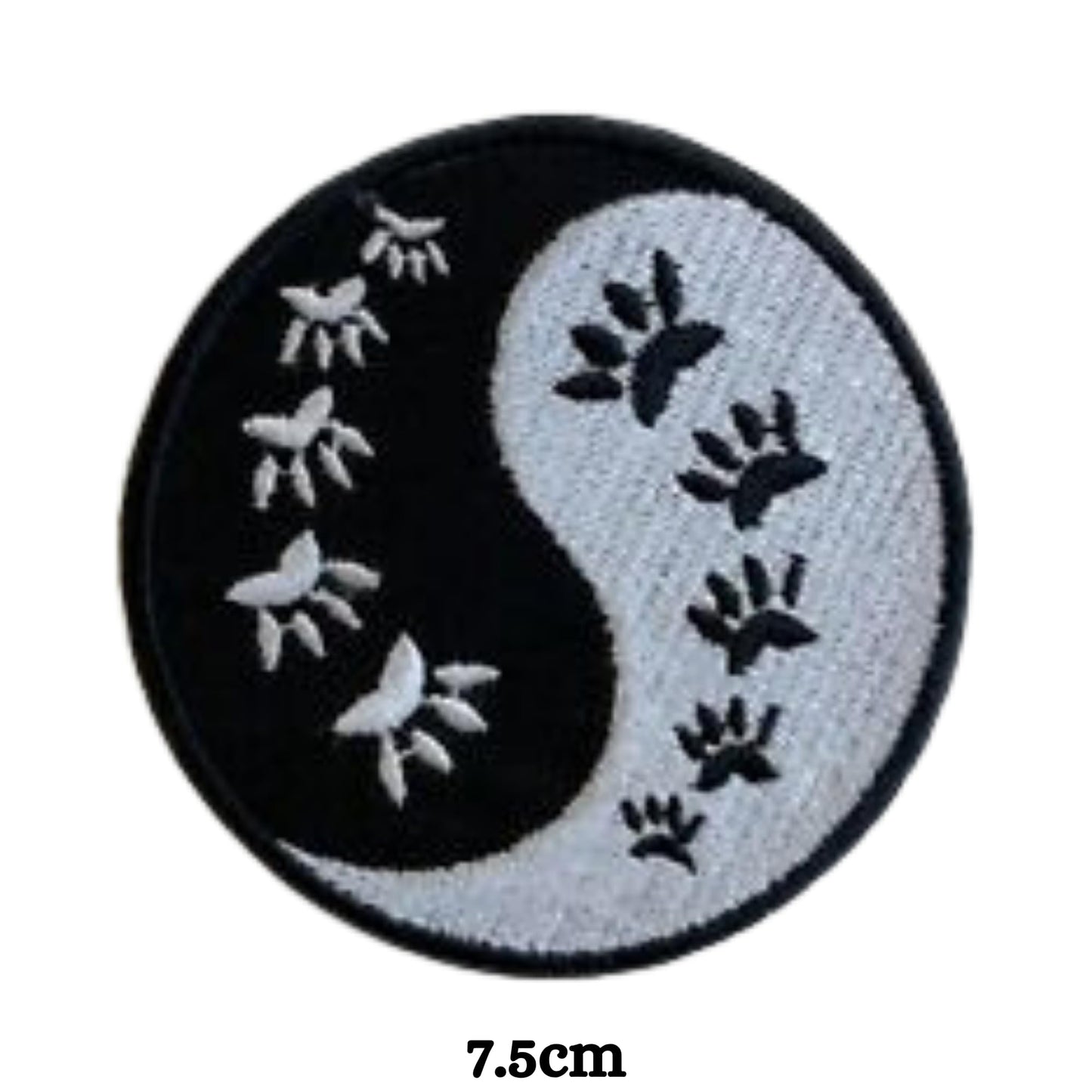 Yin and Yang Cat Paw Print Embroidery Iron-On Patches for Clothing Sew-On Applique for DIY Crafts Denim Jackets Jeans Backpacks