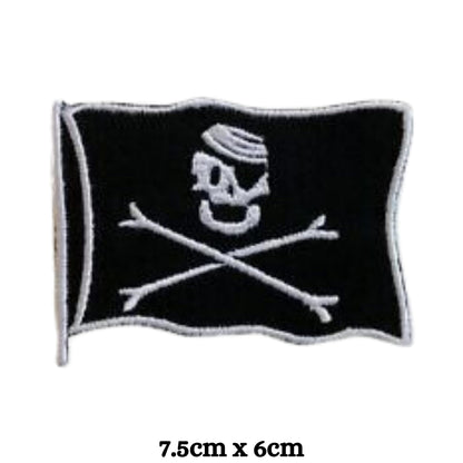 Pirate Skull Black Flag Embroidery Iron-On Patches for Clothing Sew-On Applique for DIY Crafts Denim Jackets Jeans Backpacks