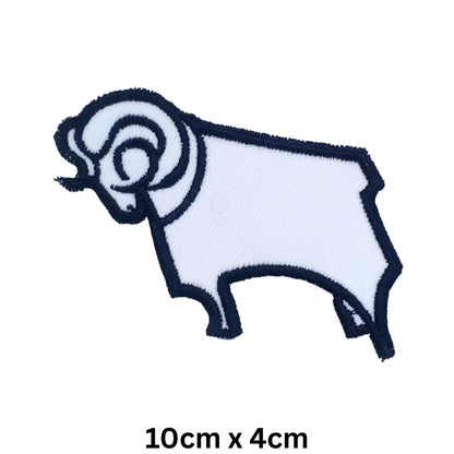 Animals Embroidered Patches - Iron On/Sew On Badges for Jackets, Backpacks, Jeans, Bags, Hats, Vests and DIY Clothing.