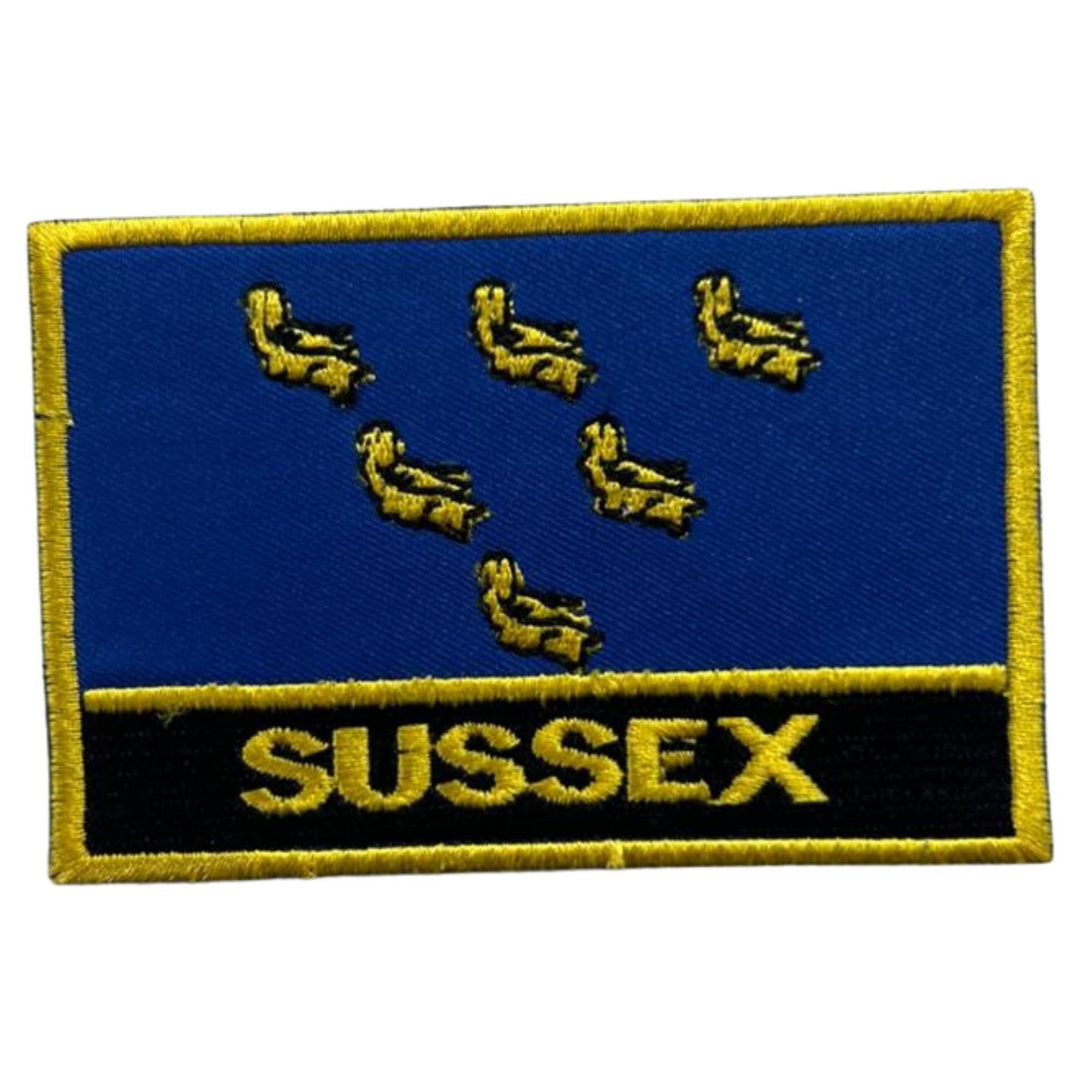 UK County Flag Patch 9.5cm x 6cm Embroidered Iron On/Sew On Badge Durable Fabric Applique for Jackets, Backpacks, Hats, and Clothing