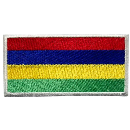 All Country Flag Patches (3 × 2 cm), Embroidered Iron-On/Sew On National Flags, Badge Traveler Gift Patch for Jacket, Backpack, Hat DIY Craft (K-S)