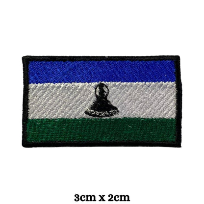 All Country Flag Patches (3 × 2 cm), Embroidered Iron-On/Sew On National Flags, Badge Traveler Gift Patch for Jacket, Backpack, Hat DIY Craft (T-Z)