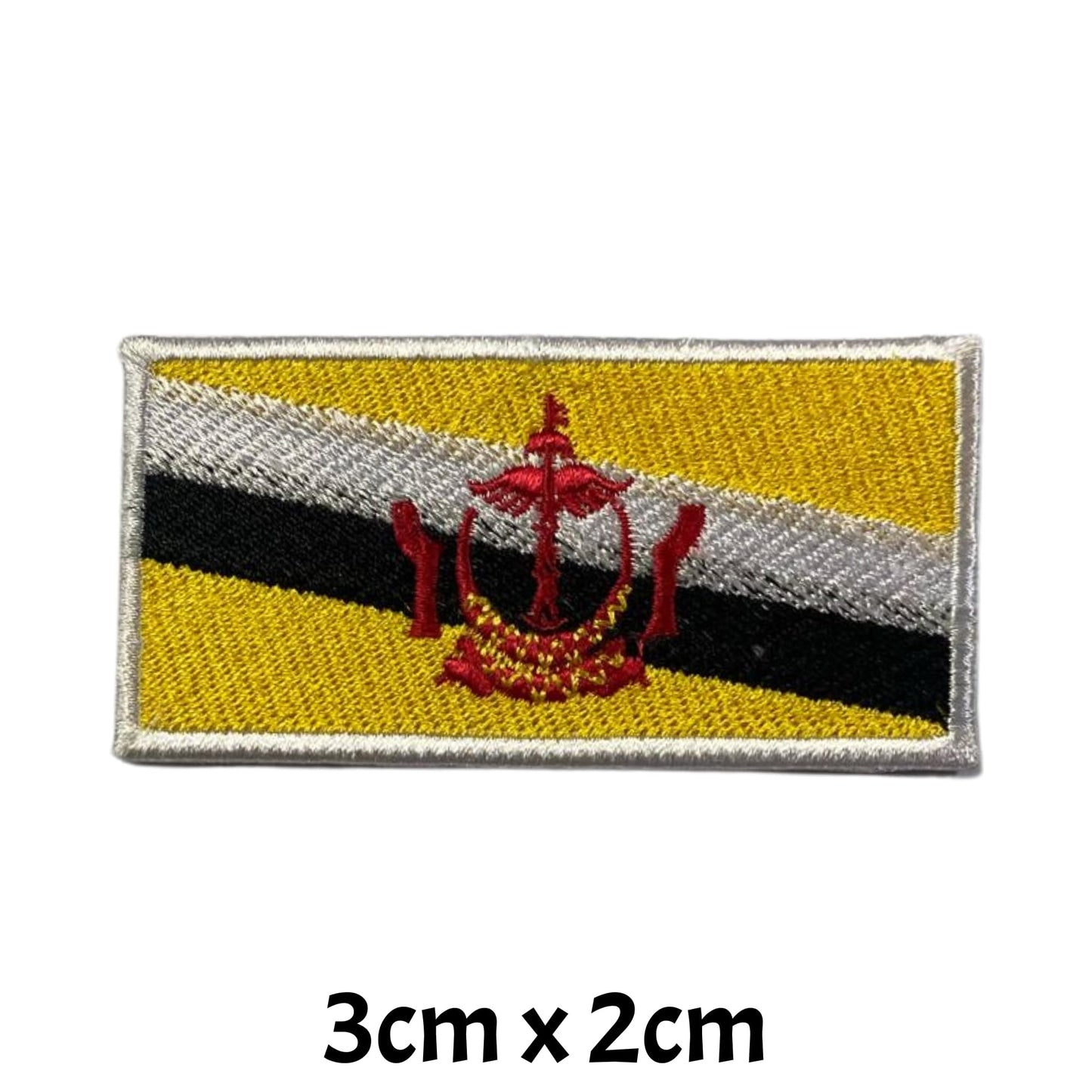 All Country Flag Patches (3 × 2 cm), Embroidered Iron-On/Sew On National Flags, Badge Traveler Gift Patch for Jacket, Backpack, Hat DIY Craft