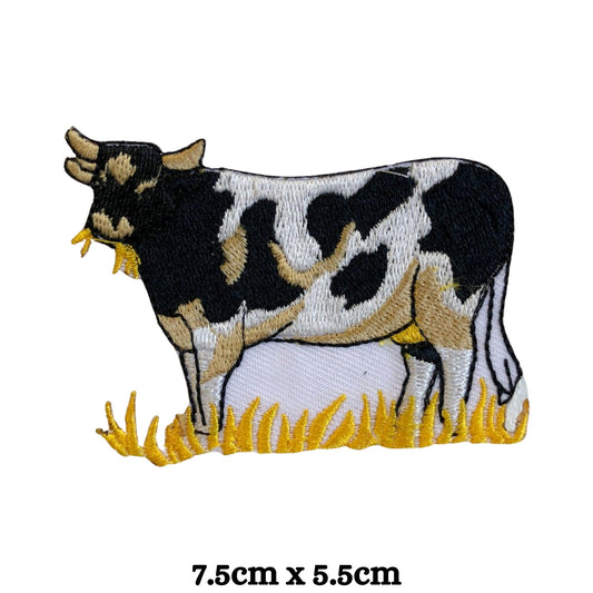 Cow Animal Cartoon Embroidery Iron-On Patches for Clothing Sew-On Applique for DIY Crafts Denim Jackets Jeans Backpacks