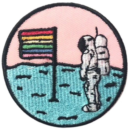 Astronaut with Flag Embroidery Iron-On Patches for Clothing Sew-On Applique for DIY Crafts Denim Jackets Jeans Backpacks